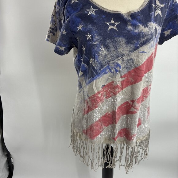 Rock & Republic Womens Size M Top American Flag Fringe Hem Patriotic Graphic Tee - Picture 2 of 6